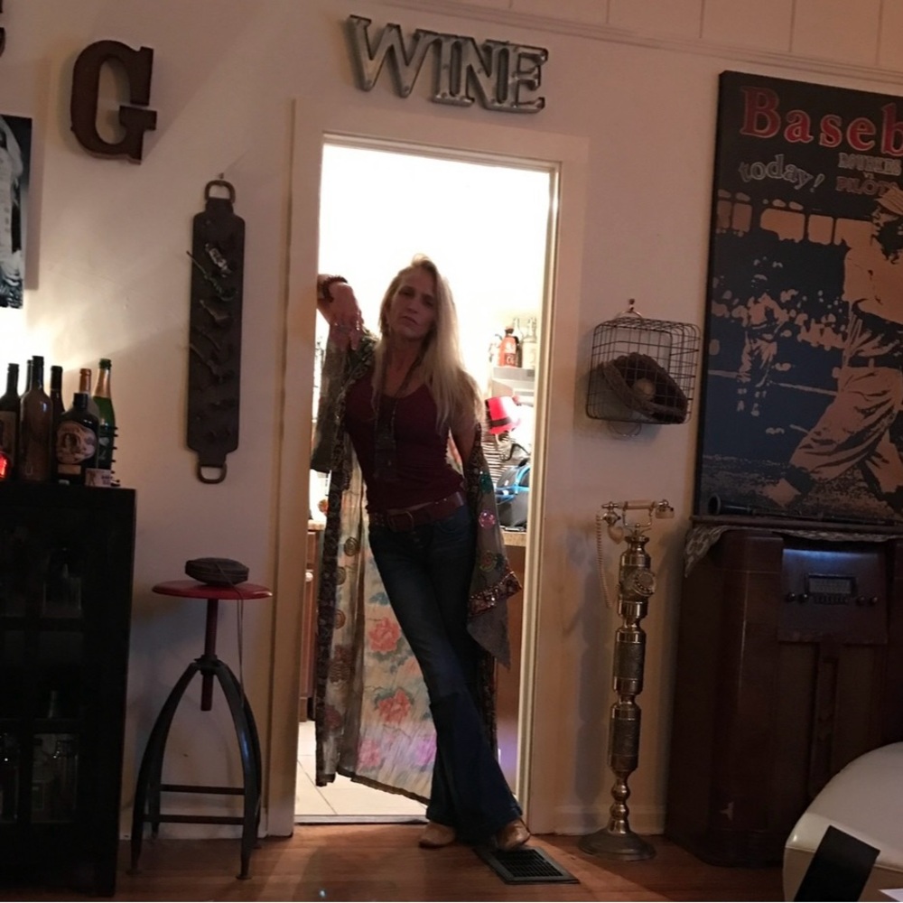Magical Carpet Ride Kimono - Picture 11 of 12